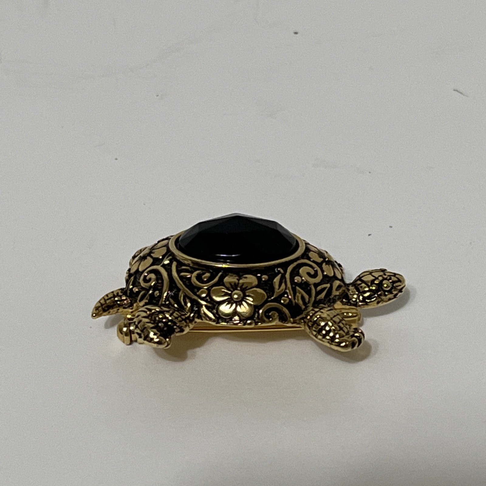 1928 Brand Brooch Turtle Tortoise Black Faceted Acrylic Shell Gold Flower Motif