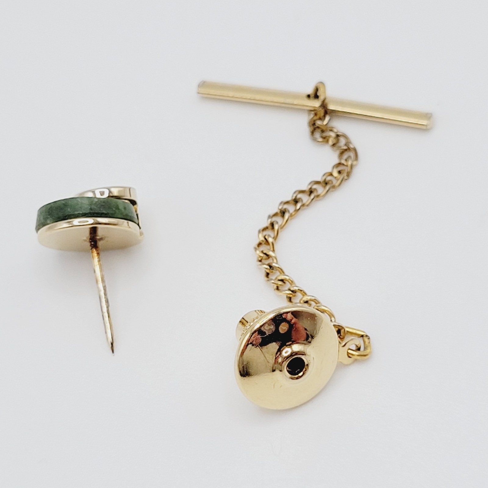 Modernist Style Dark Green Jadeite Stone Disc Open Circle Gold Tone Tie Tack Pin