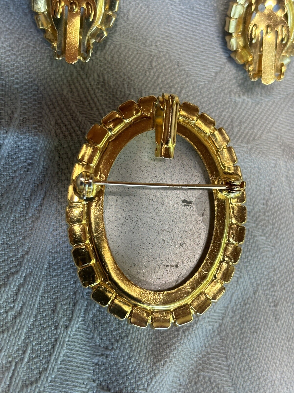 Vintage 1960’s JULIANA D&E Geode AB Rhinestone Brooch Pendant Matching Earrings