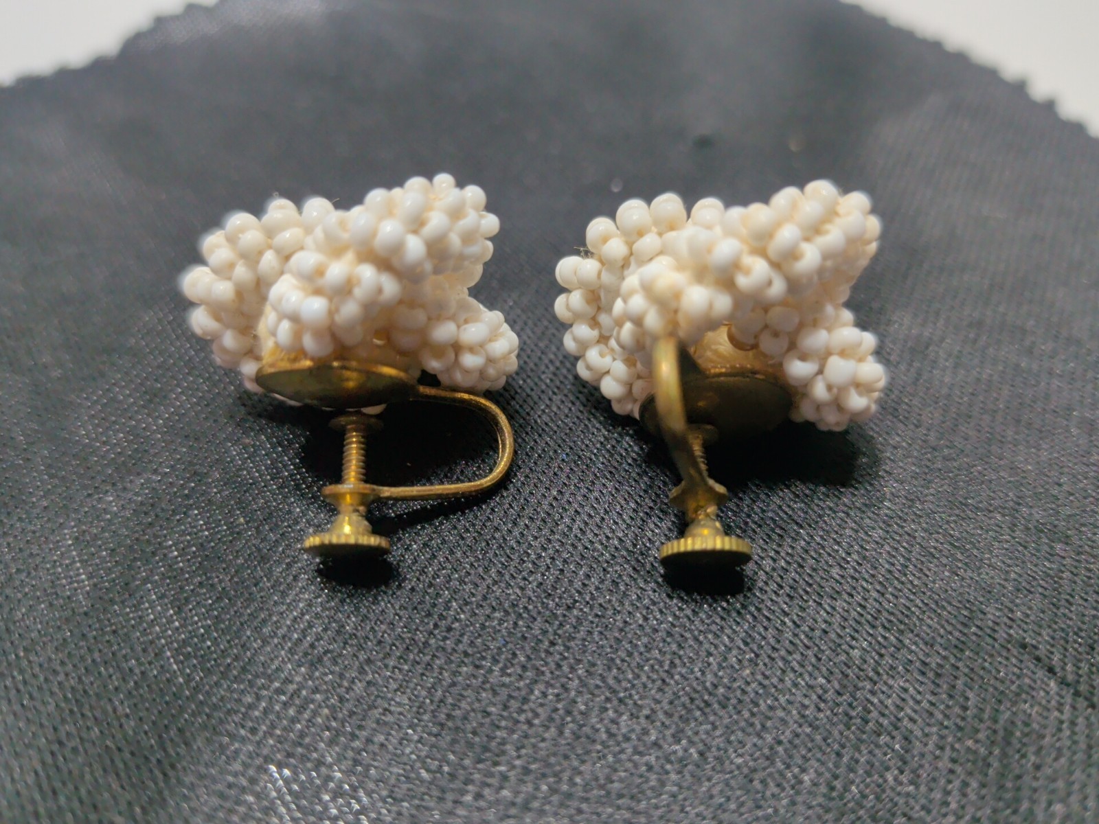✨VINTAGE✨ Mid Century Tiny Beaded Knot Style Screw Back Earrings