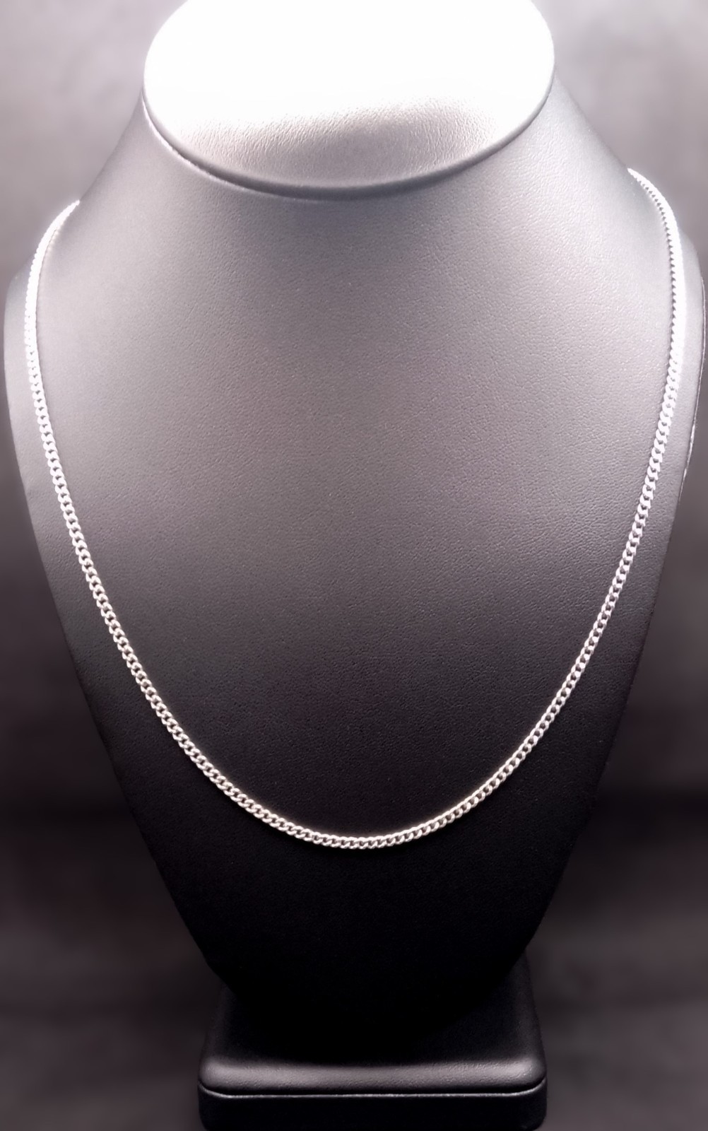 Vintage 925 Sterling Silver Curb Chain Necklace 24″ Long 3mm 9.4g