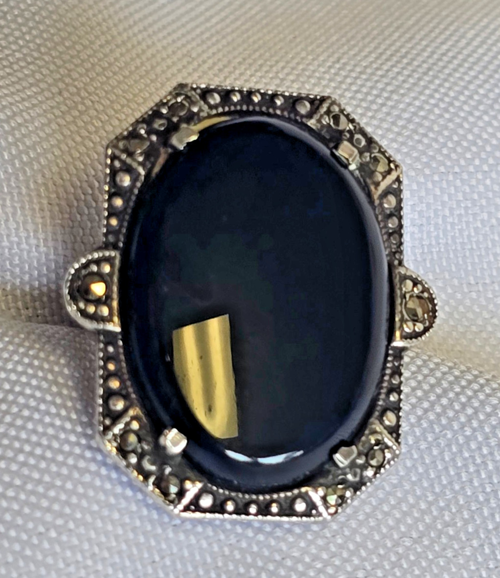 Vtg Sterling Silver Ring 7.49g Fine Jewelry Size 4.25 Band Onyx Look *READ*