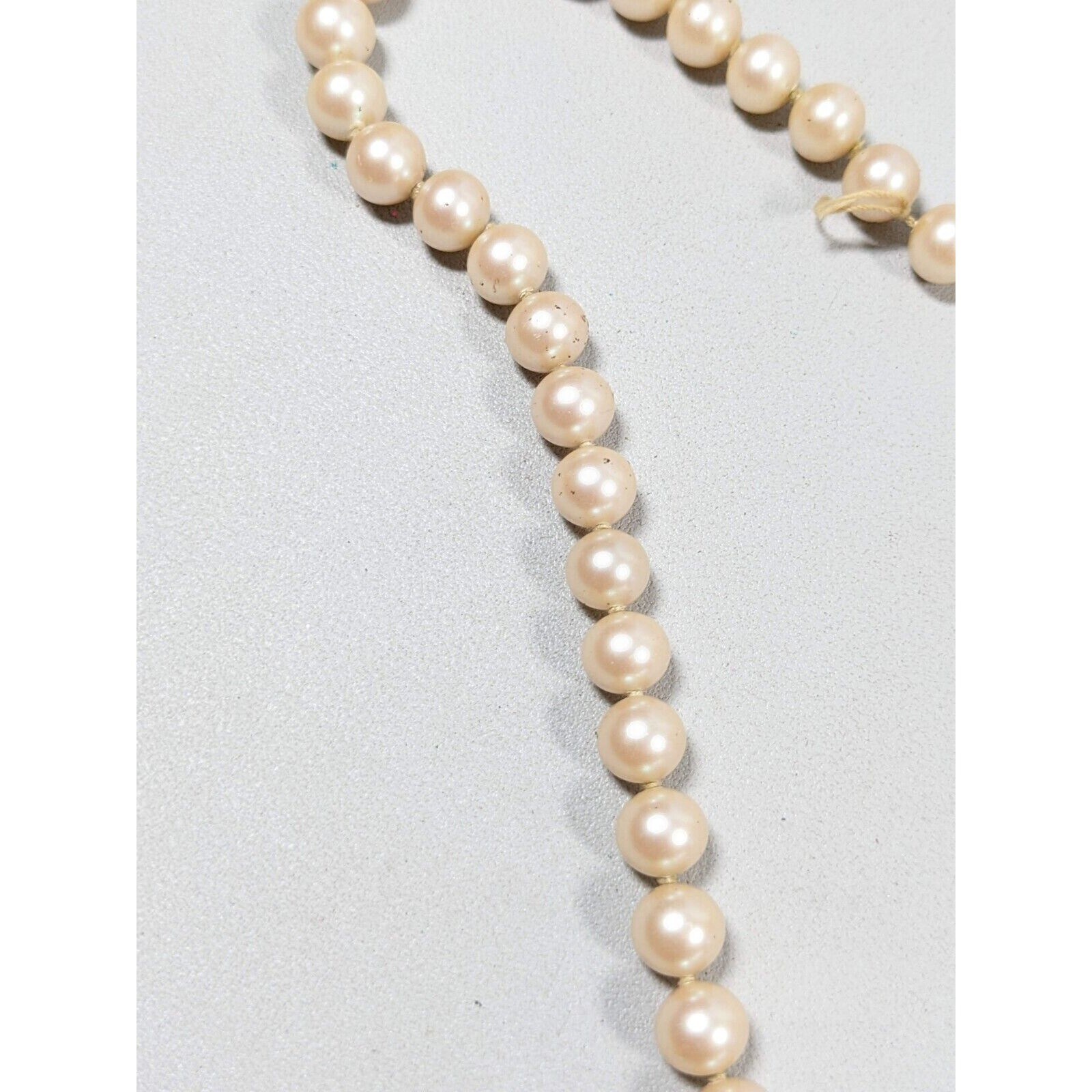 Vintage Ivory Color Glass Faux Pearl Silver Tone Safety Chain Necklace 22 inches