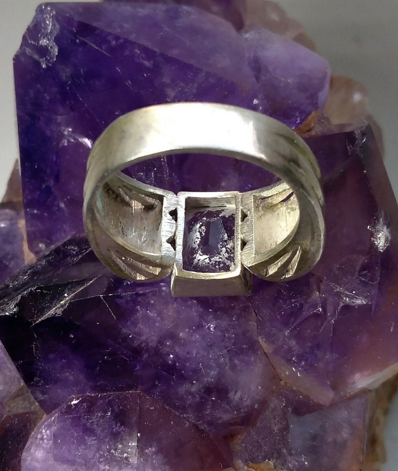 Beautiful Original 1930-1950s German 835 Silver Amethyst Ring