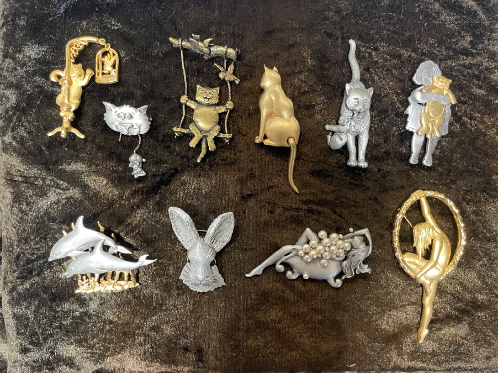 JJ Jonette jewelry Vintage Brooch Pins Collection of 10