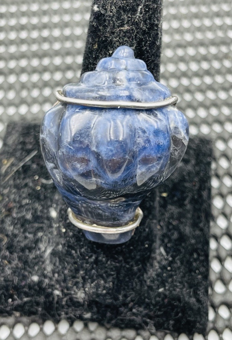Amy Kahn Russell Vintage Sterling Silver Blue Sodalite Conch Shell Ring Size 7.5