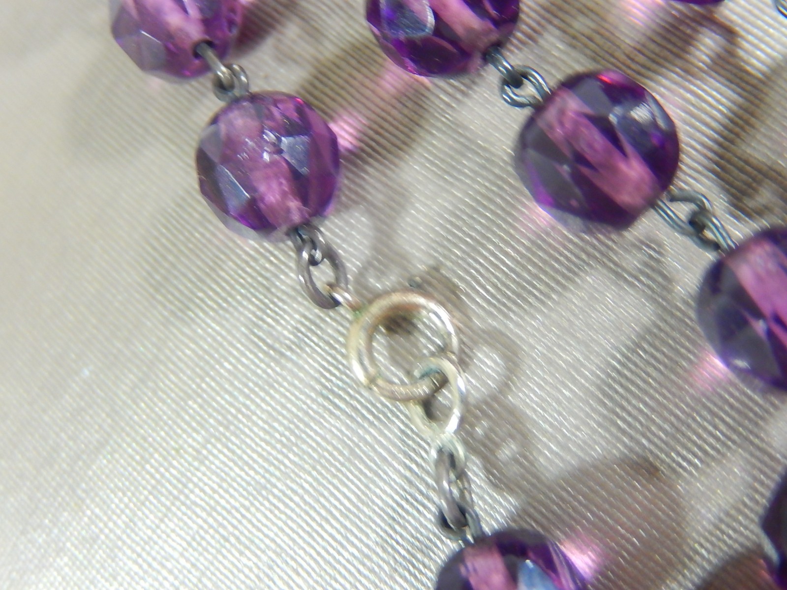 ART DECO CZECH FACETED PURPLE GLASS BEAD CHAIN STRUNG 30″ GF CLASP NECKLACE