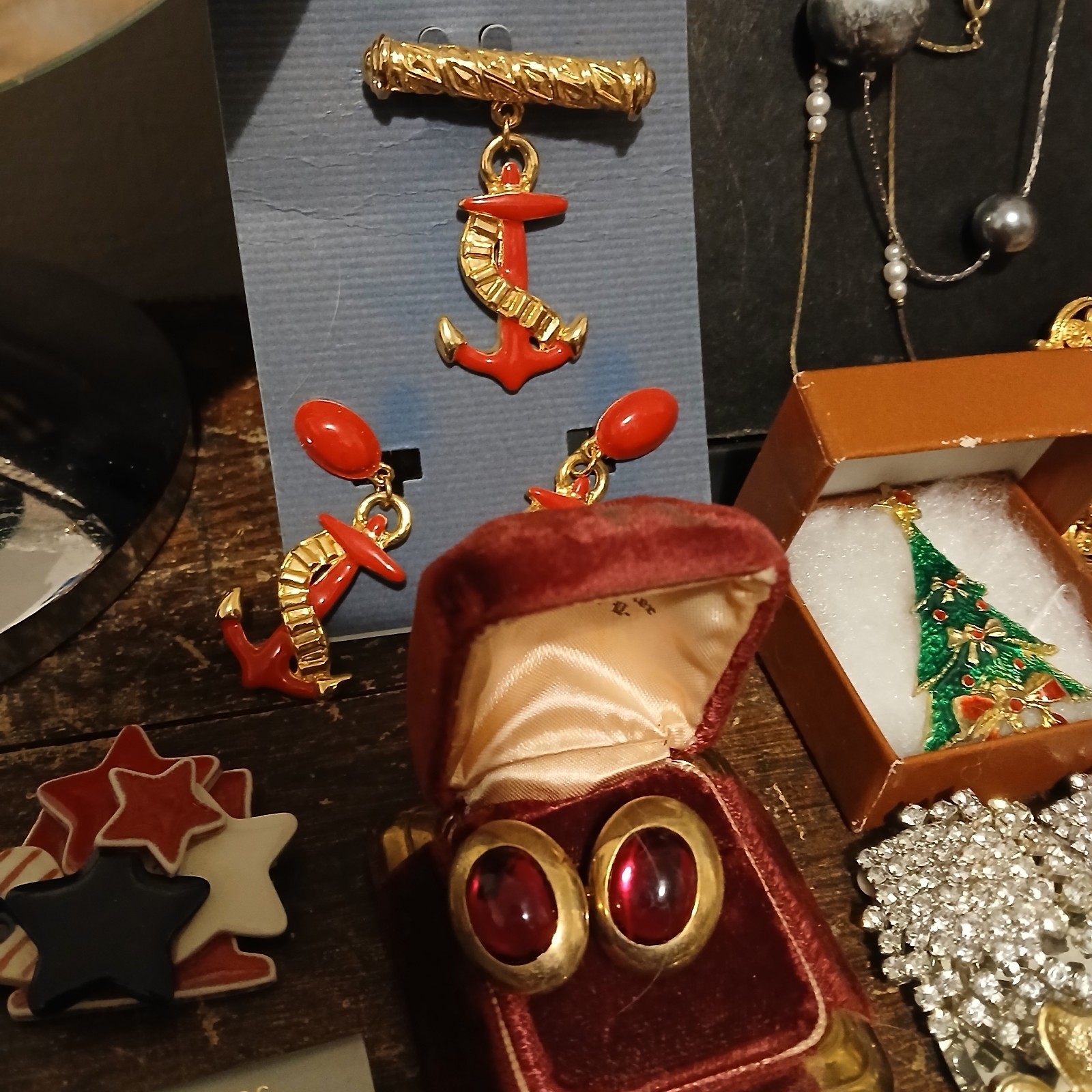 Vintage Costume Jewelry Lot 60s 70s 80s Over 85 Pieces