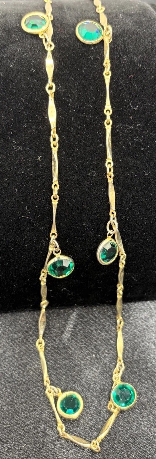 Vintage Bezel Set Green Crystal Station Necklace Bar Link Chain 23”