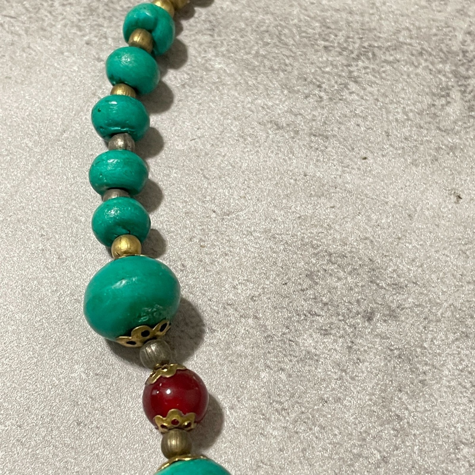 Vintage Ethnic Boho Brass Medallion Green Red Beaded Statement Necklace 10″ Drop
