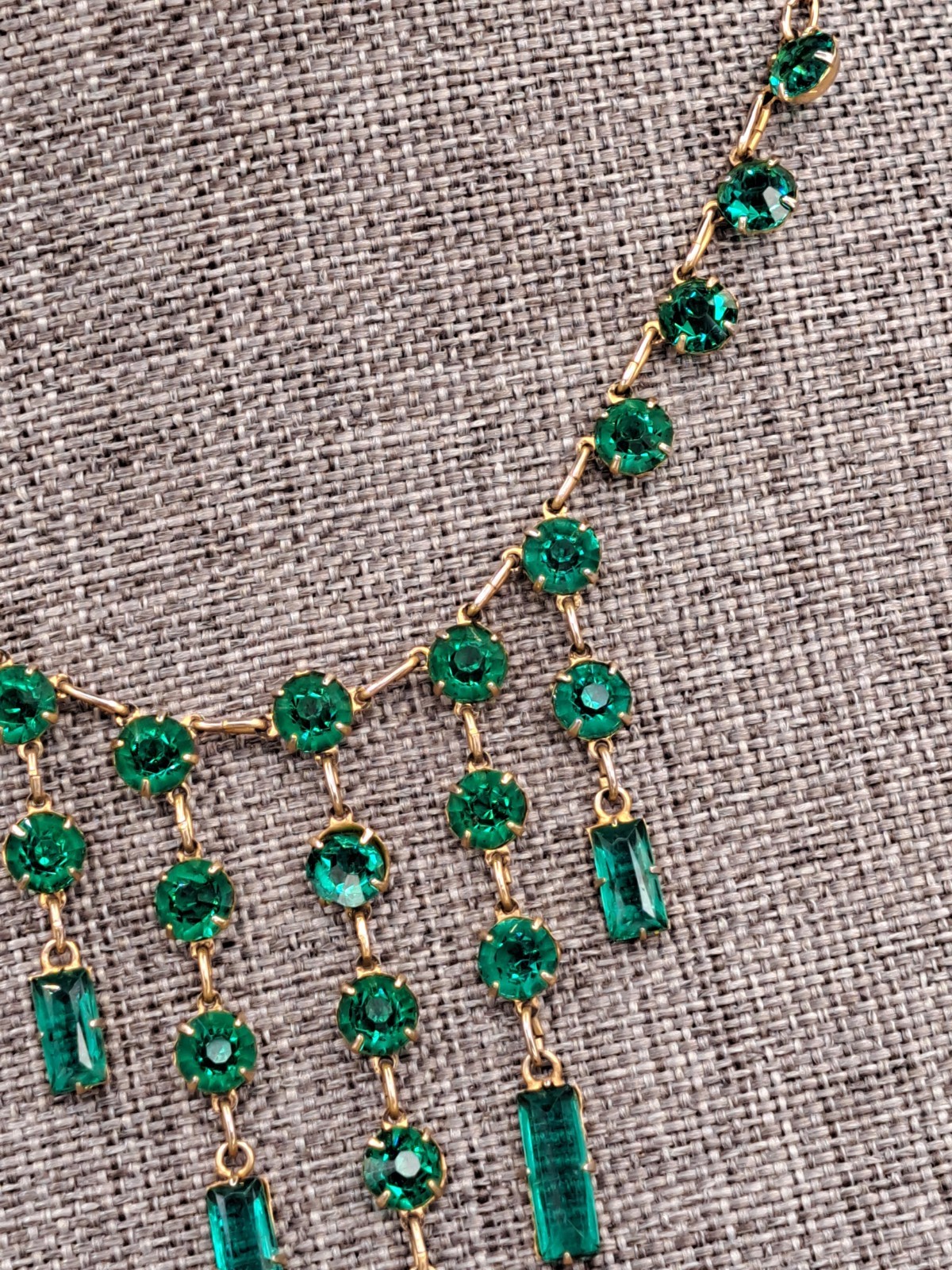 Vintage Art Deco Revival Green Glass Festoon Bib Necklace Gold Tone Fringe Drops