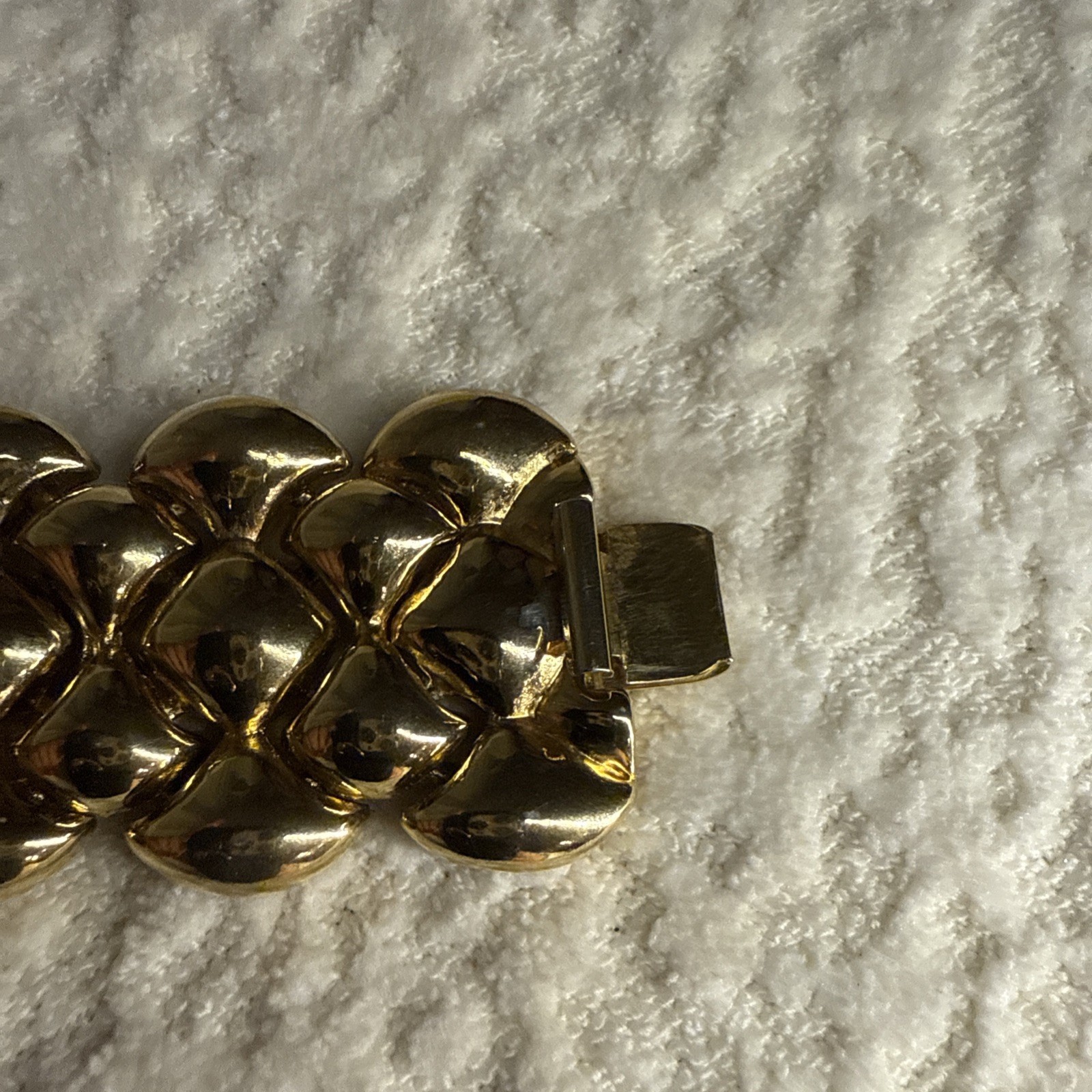 Vintage Chunky Statement Bracelet From The 1980s Or Early 1990s Era Size 6.5