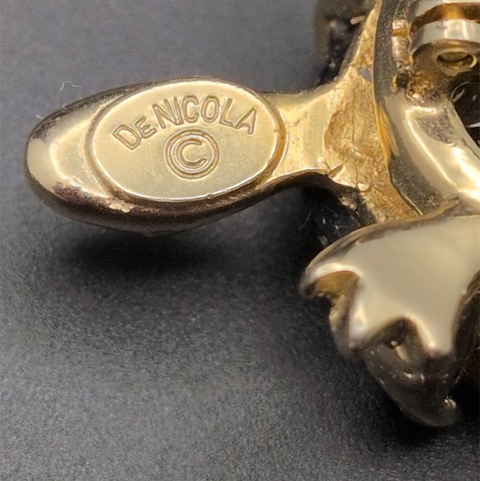 Brooch Pin Vintage DeNicola Turtle Tortoise Animal Reptile Brown Gold Tone READ