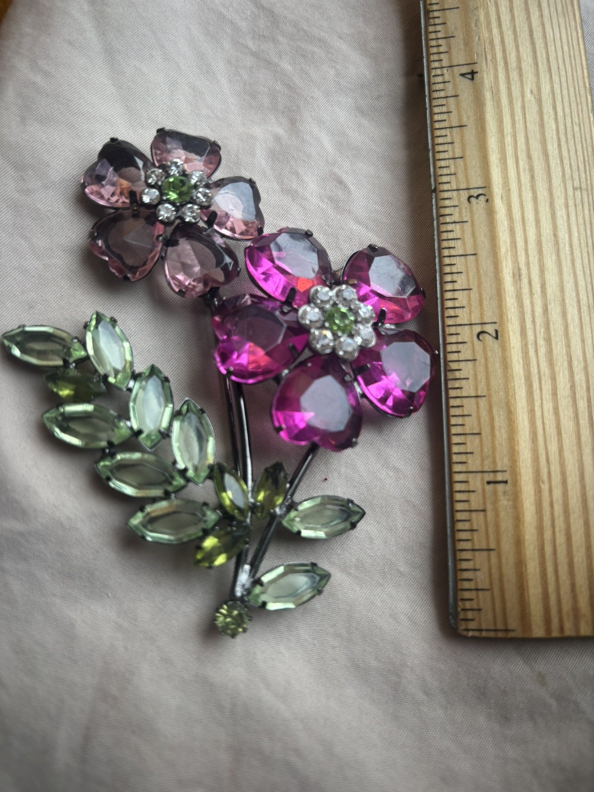 Vintage Lucite/rhinestone Pink Flowers Hearts Brooch,
