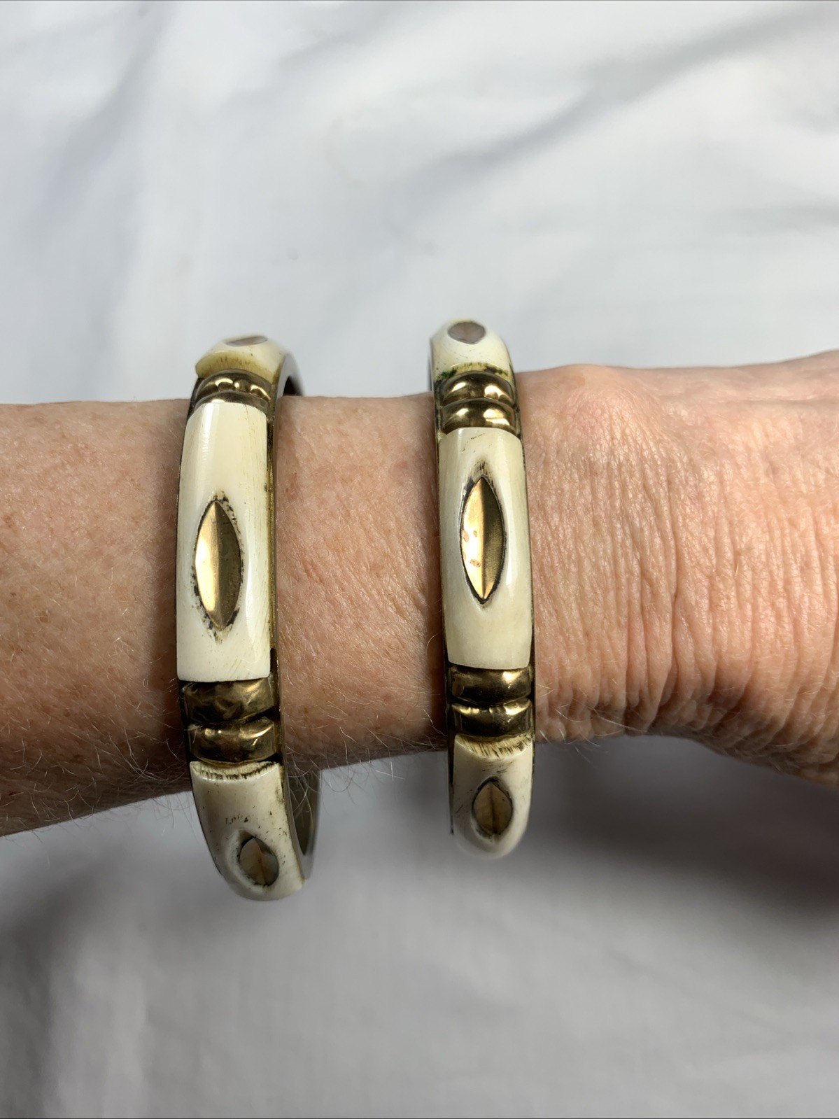 2 Vtg Bone & Brass Bangle Bracelet Moroccan Berber – Handcrafted Ethnic Tribal