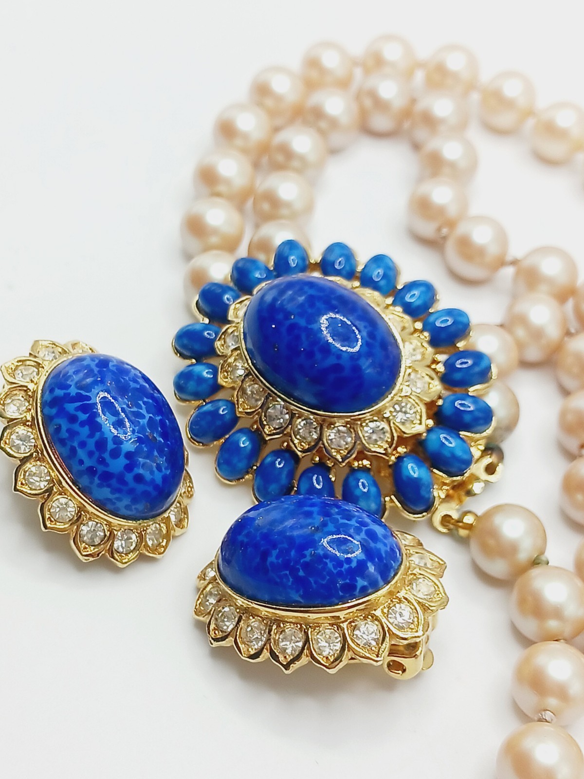 Vintage Set faux Lapis Lazuli mottled Glass Necklace pearl dome cabochon mogul