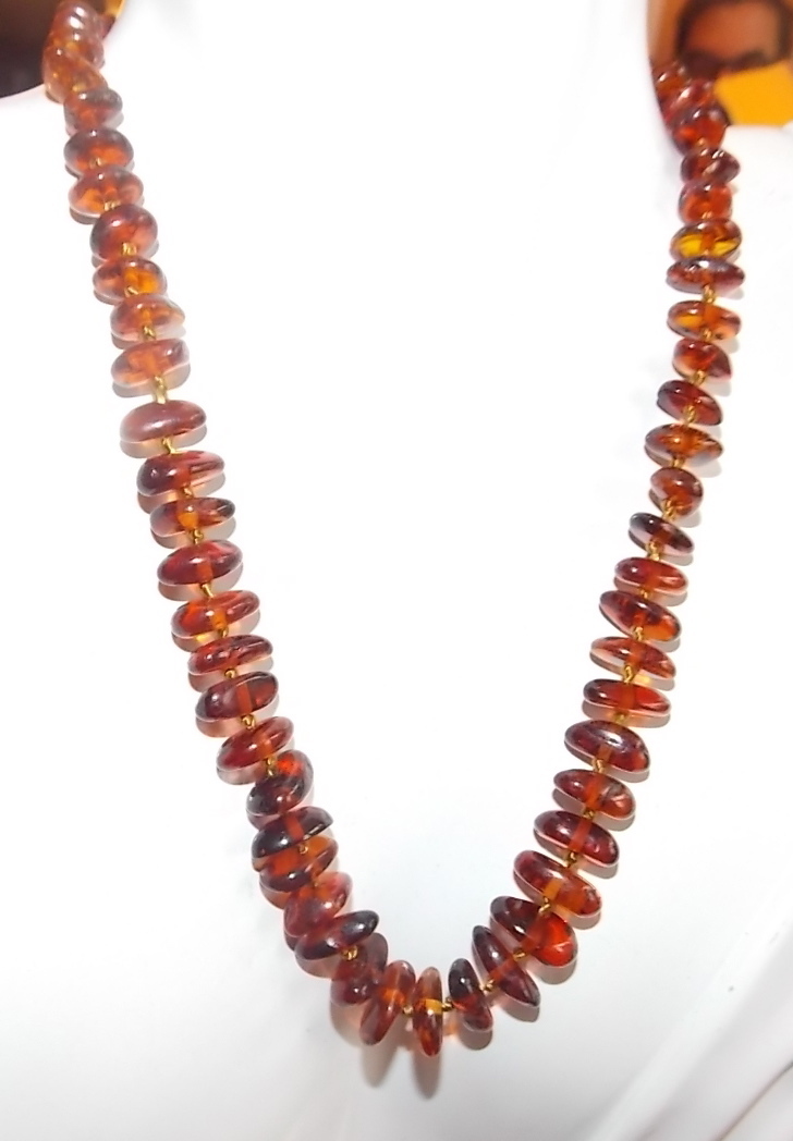 Graduated Golden Amber Nugget Knotted Bead Gold tone Strand Necklace 11a 53