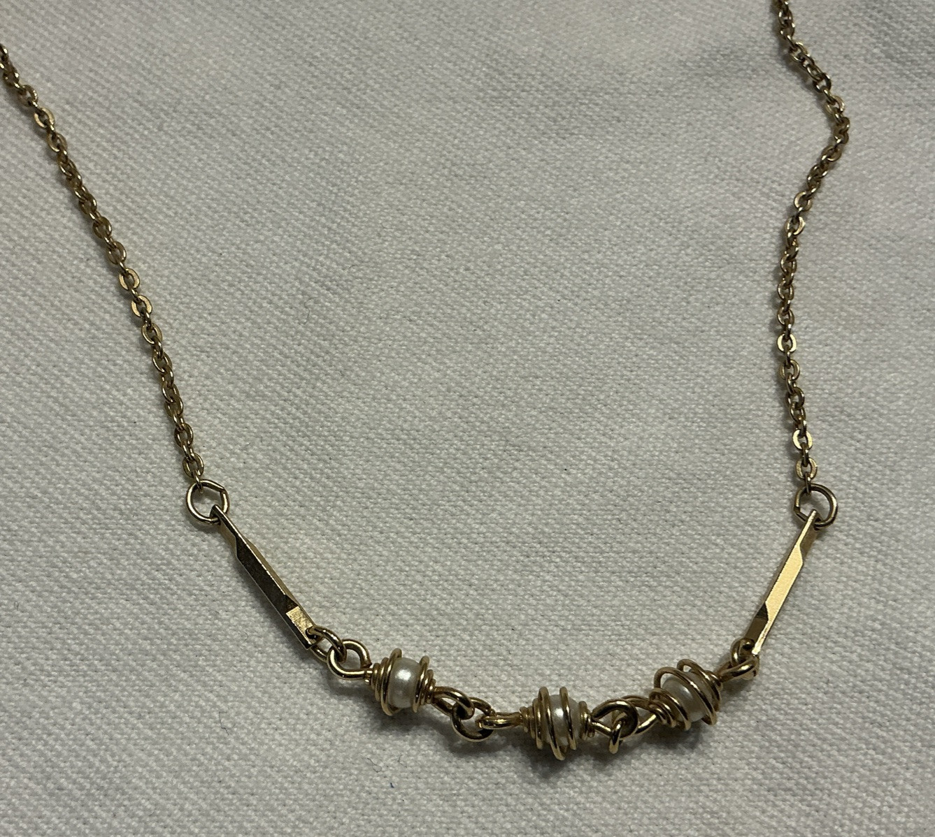 Choker Length Vintage Avon Dainty Wire Wrapped Pearl Necklace. Gold-Tone 14″