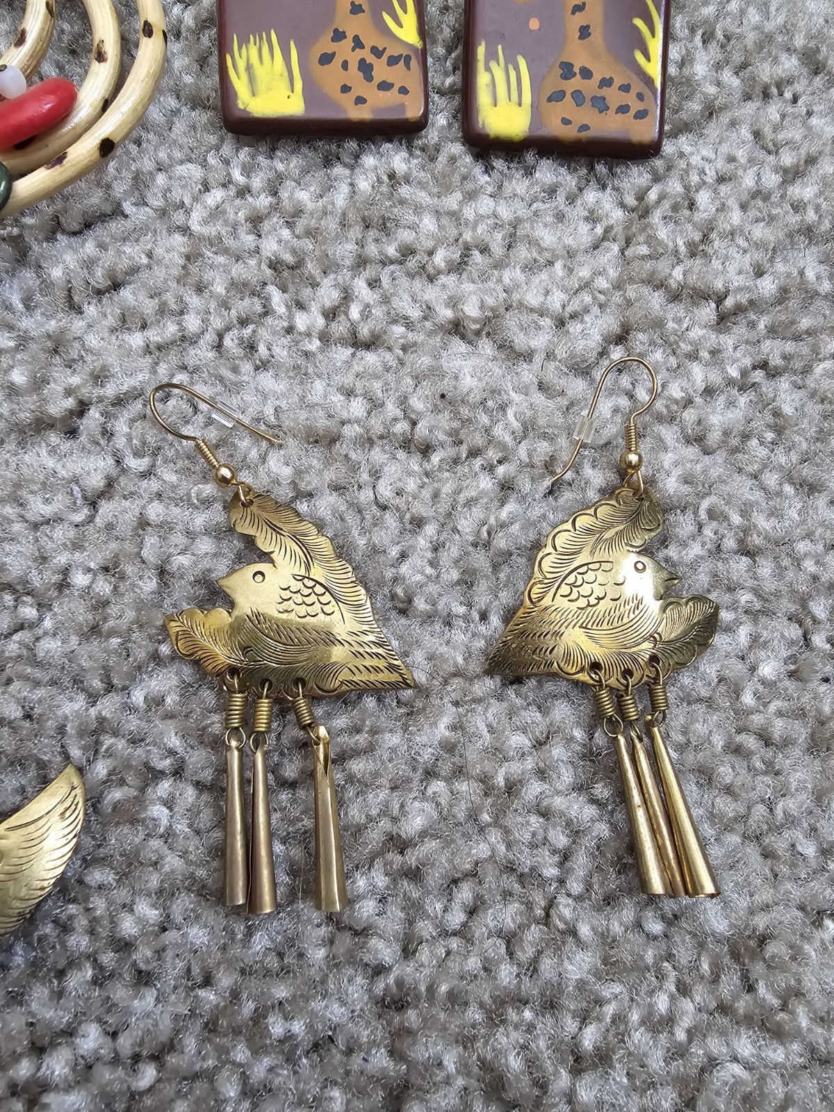 Vintage 4 Piece Lot Boho Earrings Pierced Brass Birds Bamboo Giraffe Art Teacher