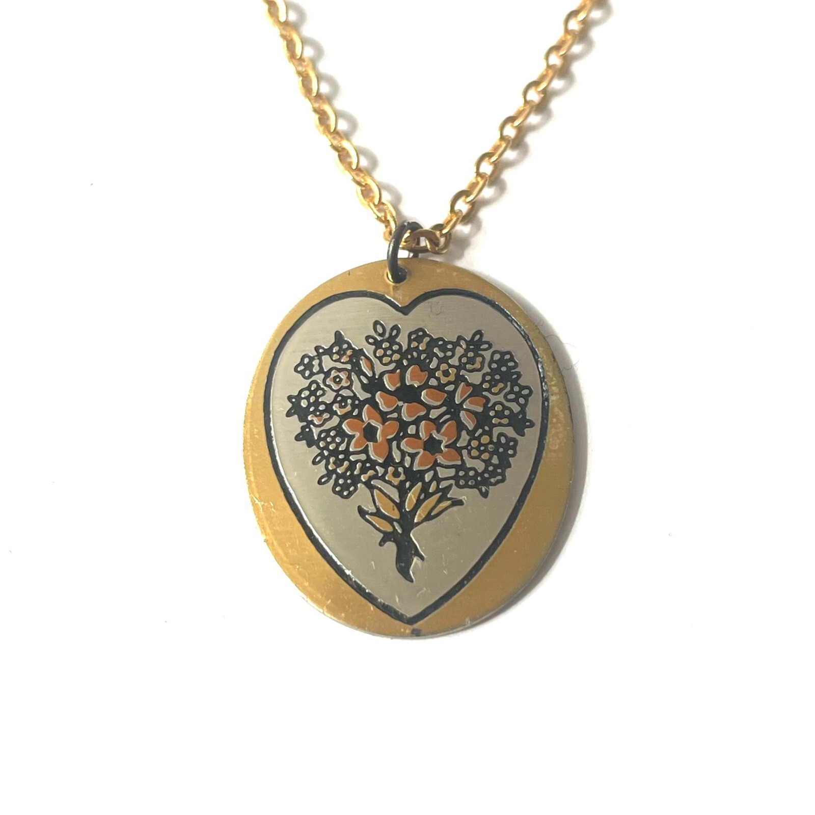 Reed & Barton Damascene Floral Heart Round Pendant Necklace Gold Tone 18 Inches