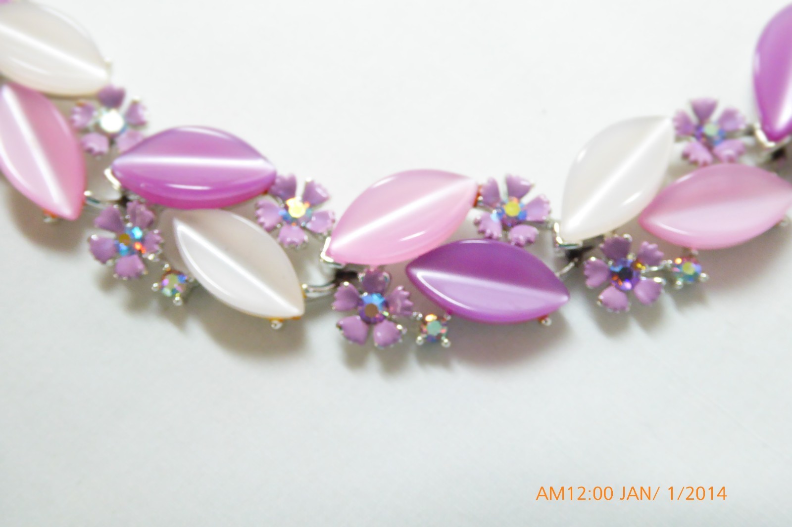 RARE LISNER LAVENDER MOONGLOW THERMOSET ENAMEL RHINESTONE NECKLACE EARRINGS