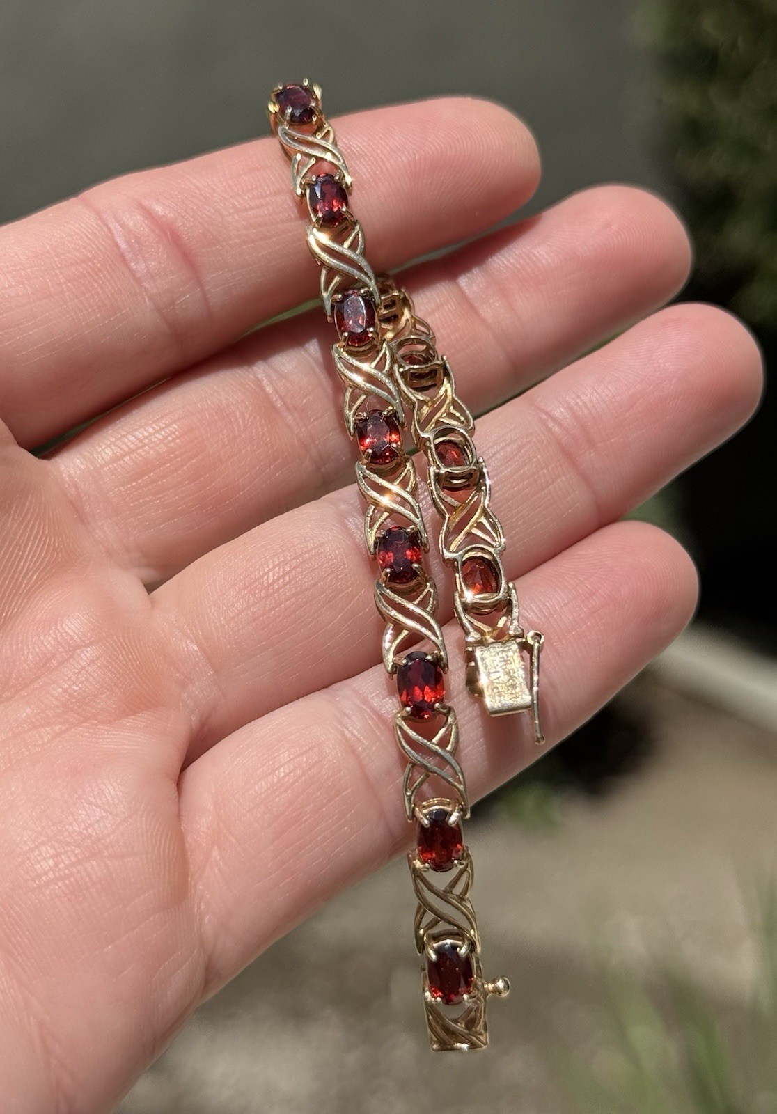 Vintage 10k Yellow Gold Red Garnet Tennis Bracelet 6.75” 9.22g