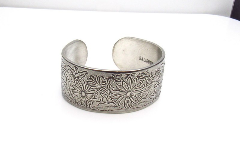 Vintage Salisbury Pewter Bracelet Floral April