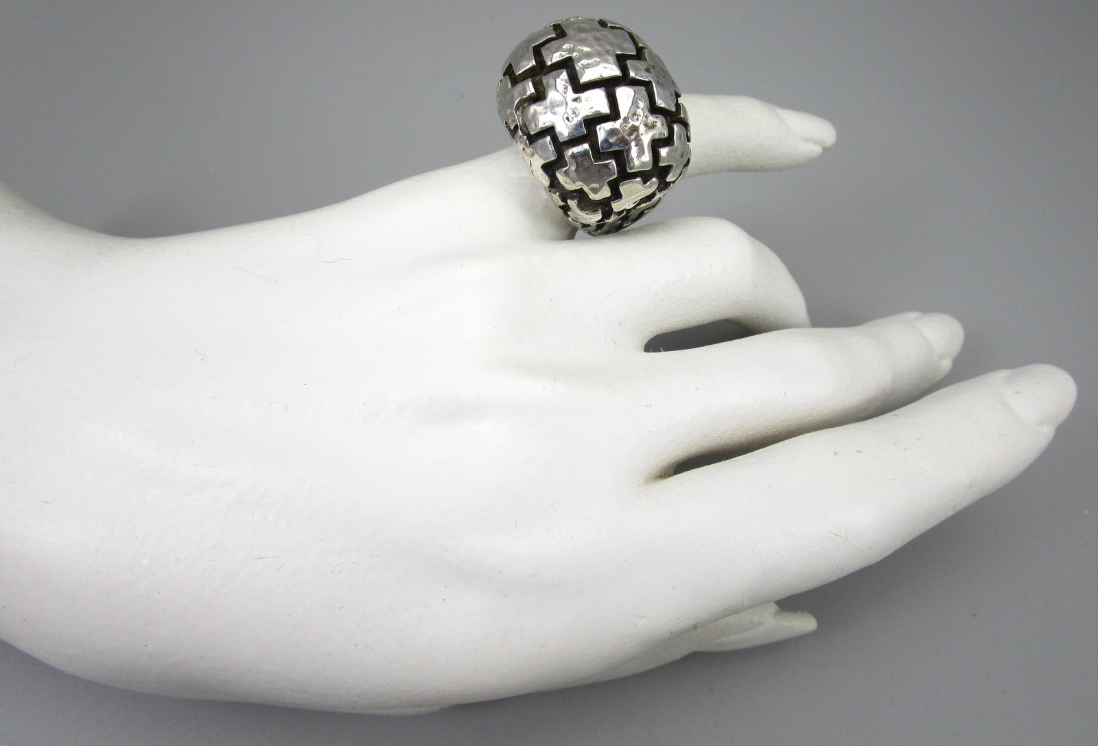 UNUSUAL DIAN MALOUF STERLING SILVER “PUZZLE CROSS” DESIGN STATEMENT RING SZ 5