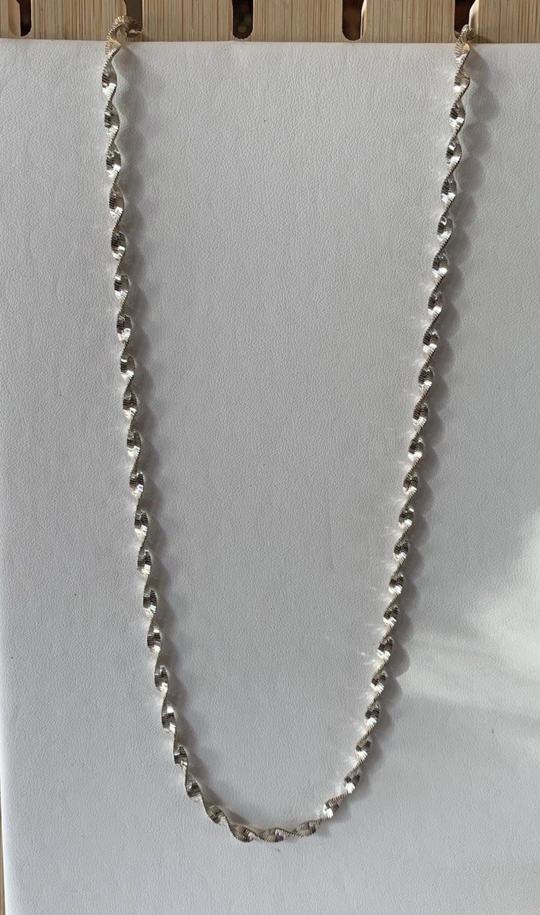 Vintage Sterling Silver 925 Twisted Herringbone Necklace Marked Italy 19 3/4”