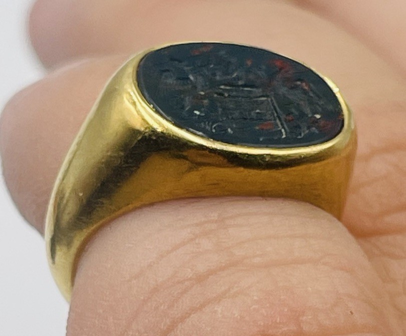 Antique French 18k Yellow Gold Bloodstone Crest Signet Ring Size 4.75