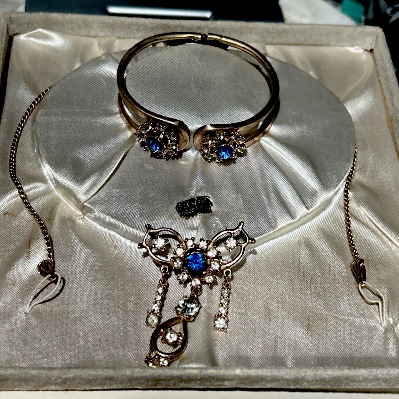 Antique Victorian 24K Gold Plate SET Lavalier Necklace/Pin Bracelet Clamper Box