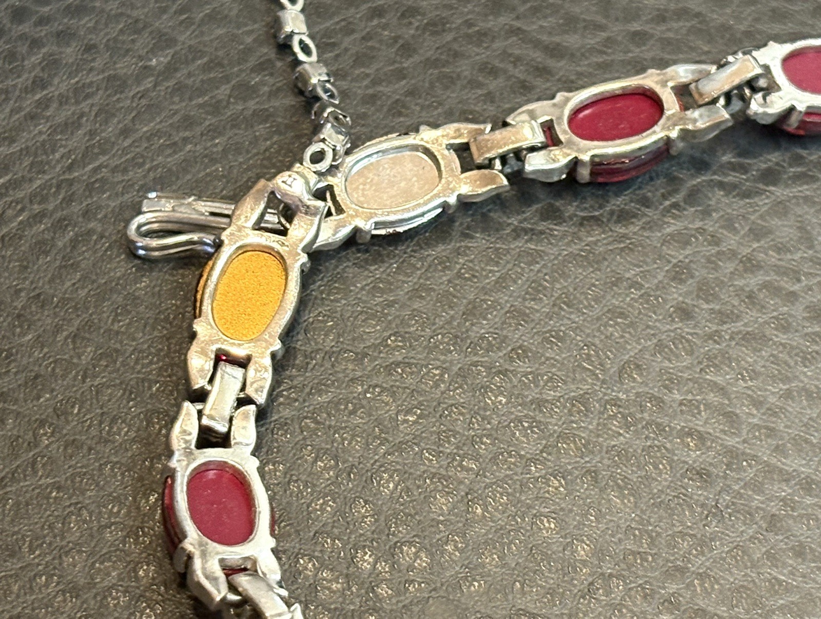 RARE ART DECO JOMAZ Or MAZER Faux Ruby Cabochon Rhinestone SILVER TONE Necklace