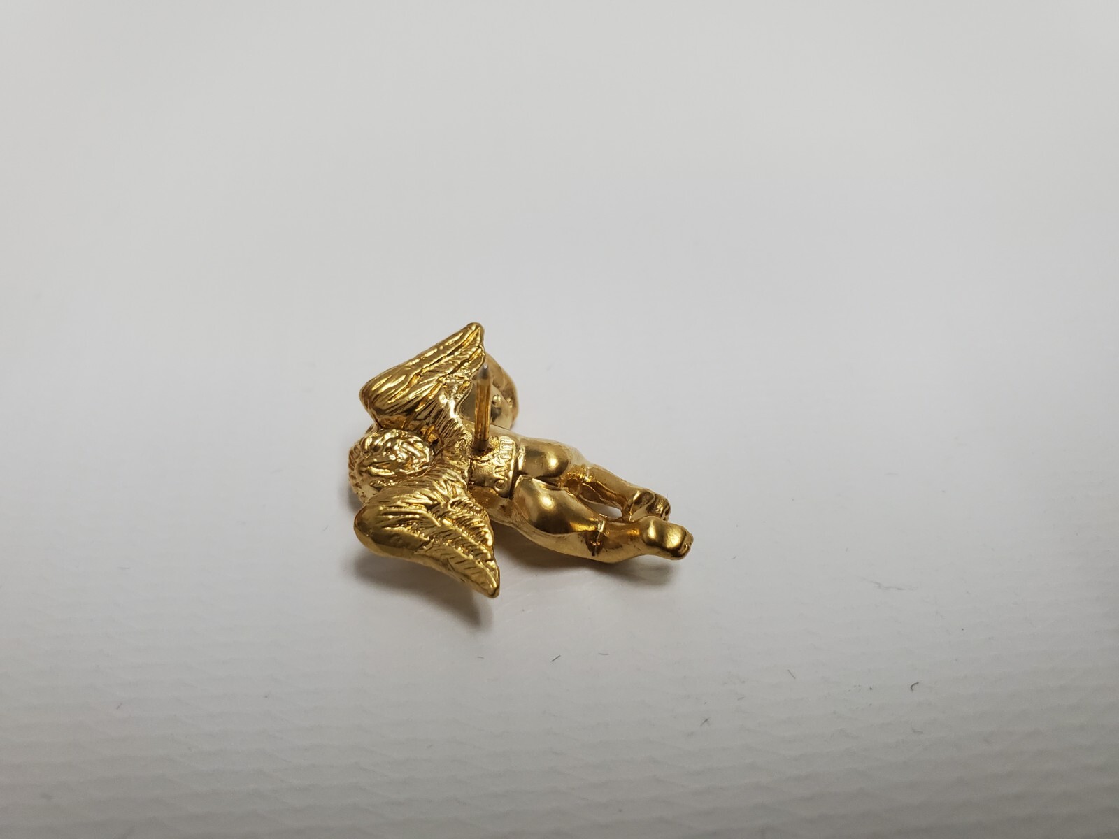 Vintage 1996 Avon Cherub Angel Lapel Pin Gold Tone Yellow November Birthstone