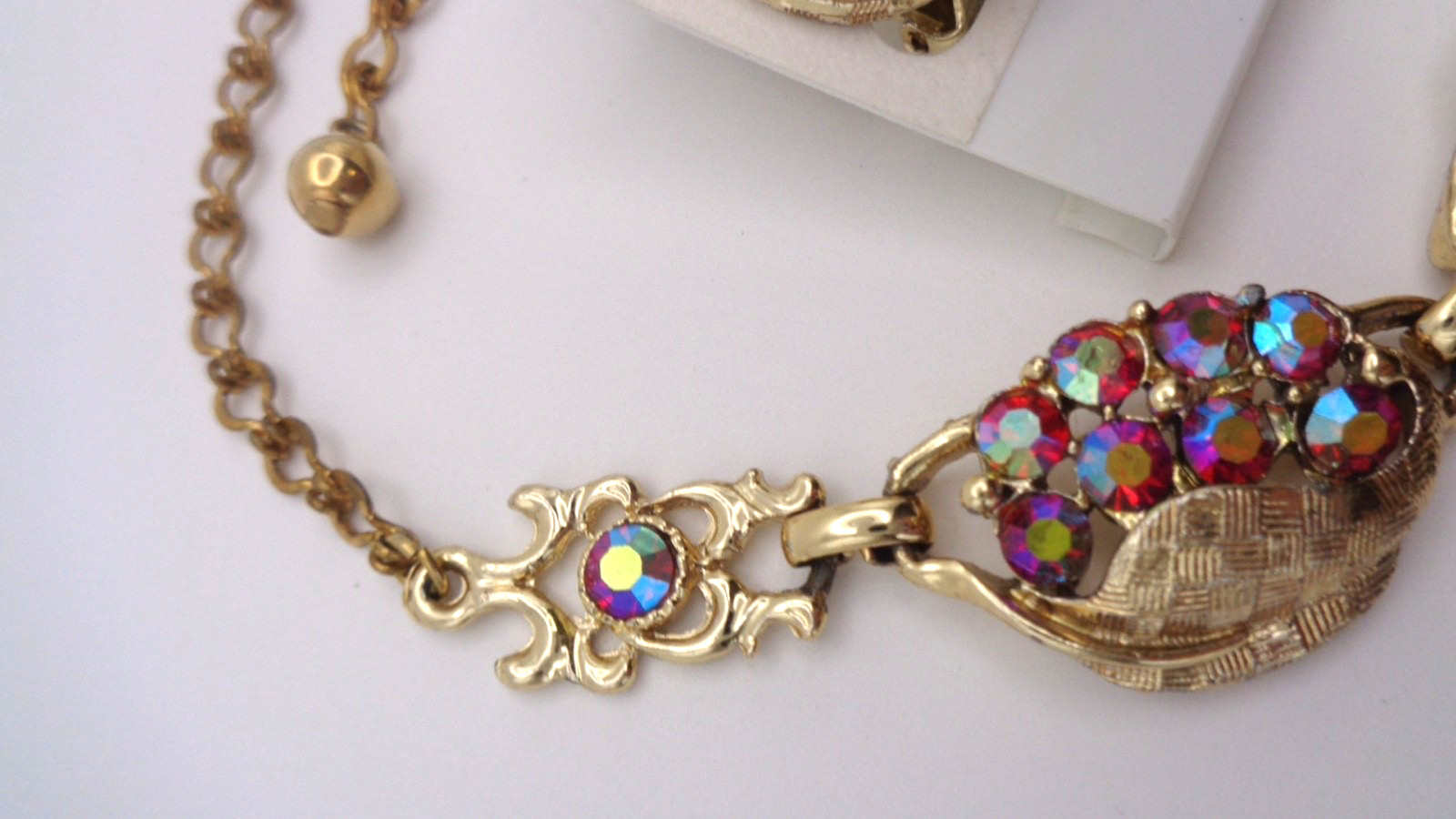 Vintage Textured Gold Tone Leaf Red AB Rhinestone Necklace & Clip Earring Set