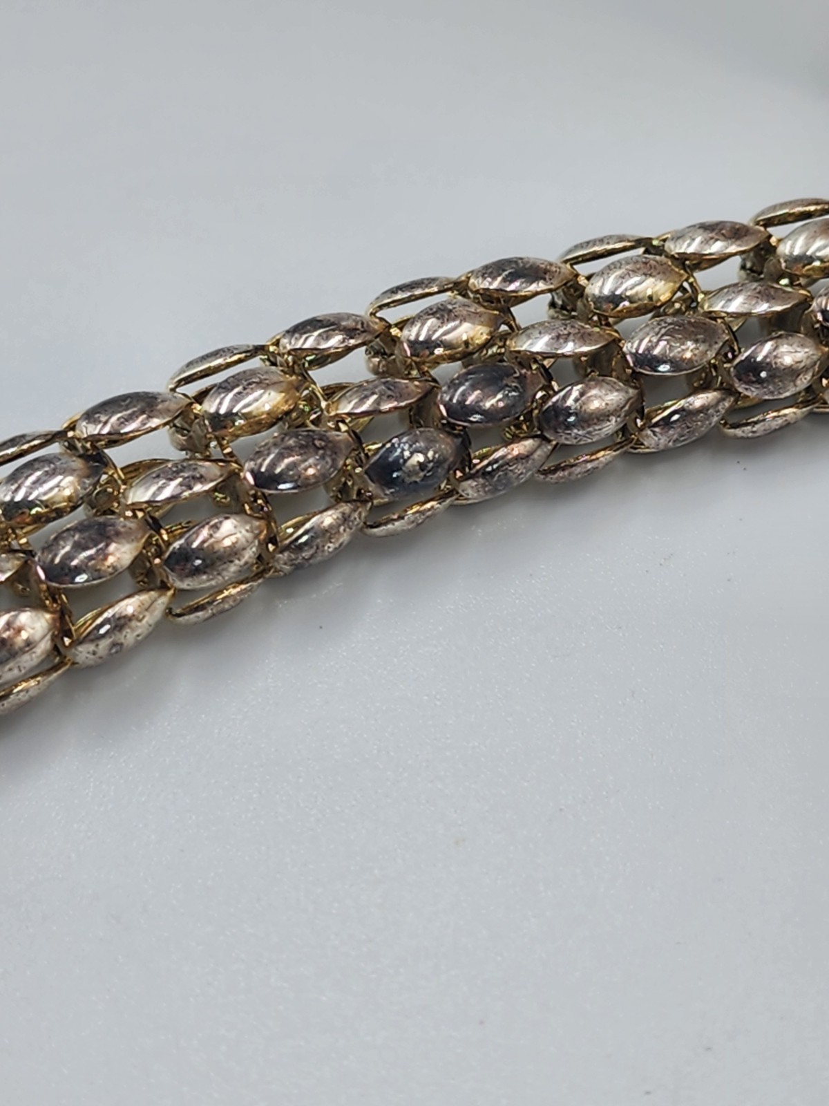 Vintage Popcorn Mesh Snake Scale Chain Necklace 17” Magnetic Front Clasp Read