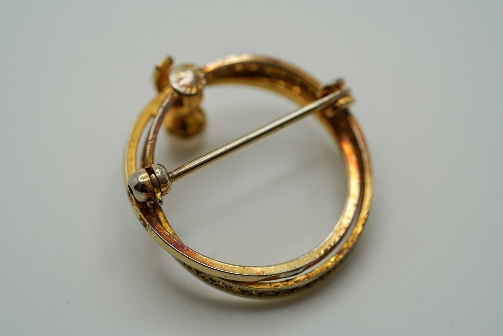 Vintage 12k Gold Filled Circle Pearl Brooch 2.2cm JB1