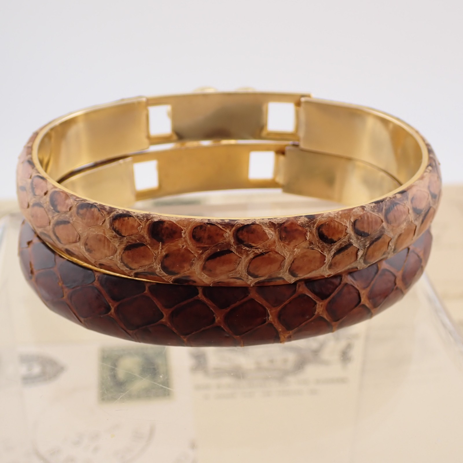 VTG Pair Set of 2 Brown Snake Skin Gold Tone Tension Closed 6 1/2″ Bracelet Lot