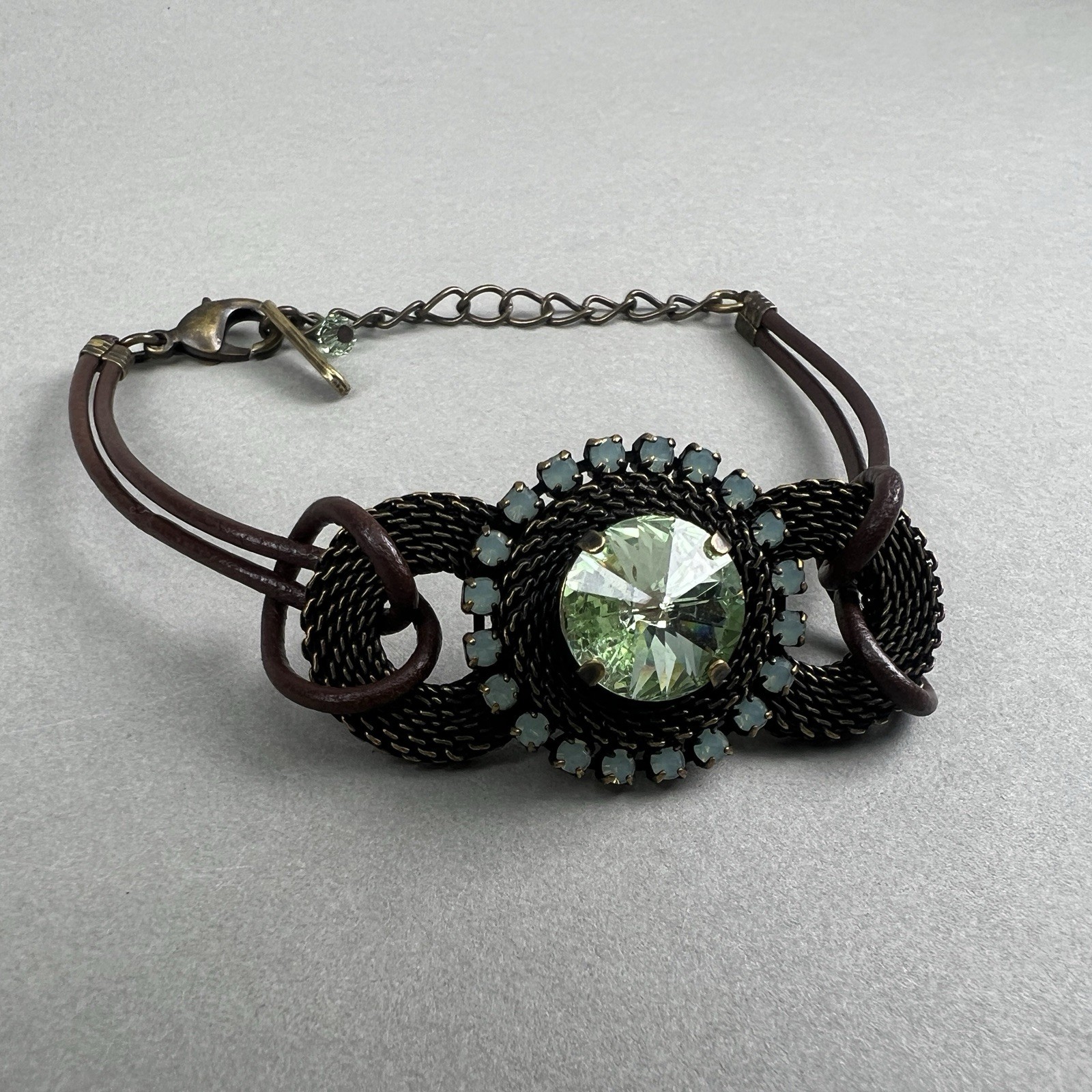 Vintage Van Galz Bracelet Leather Green Rivoli Rhinestone q3z