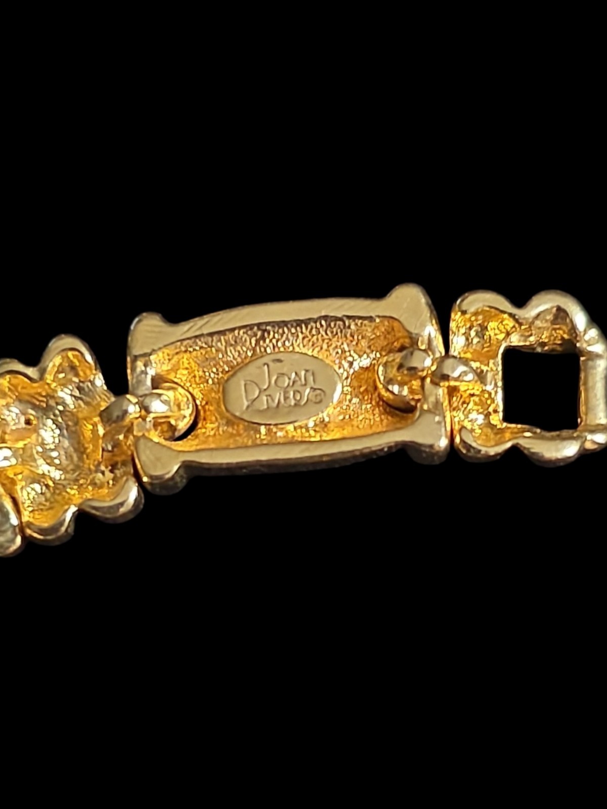 Vintage Joan Rivers Goldtone Rhinstone Bracelet 7 3/4 In