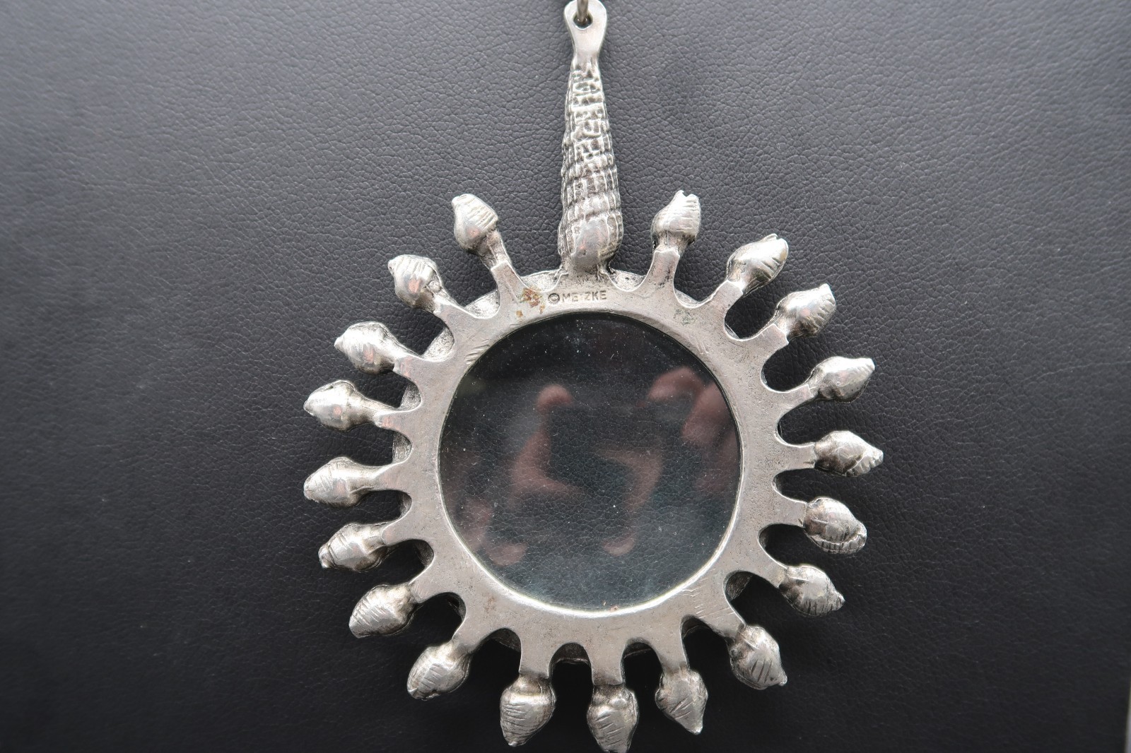 Vtg Pewter Sunburst Magnifying Loupe Pendant Necklace Metzke Signed Shell Bail