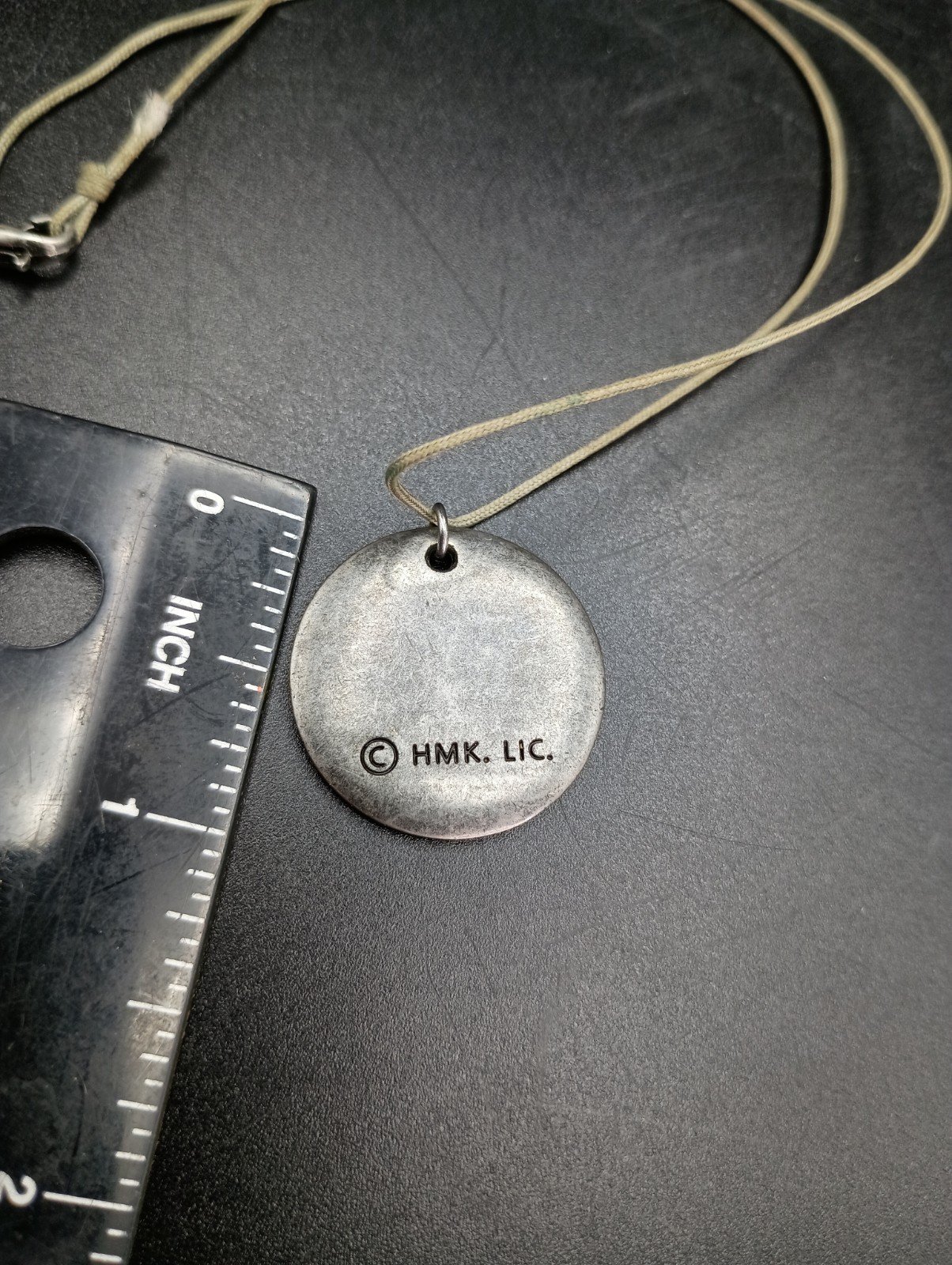 Hallmark Silver Tone Sparrow Bird Heart Round Pendant Cord Necklace 18 inch