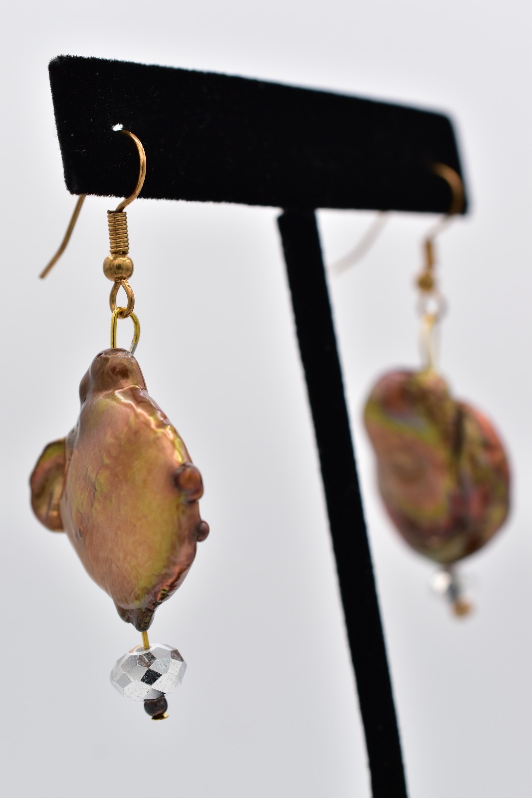 Vintage Baroque Pearl Dangle Earrings Iridescent Copper Freshwater Drop BinBK