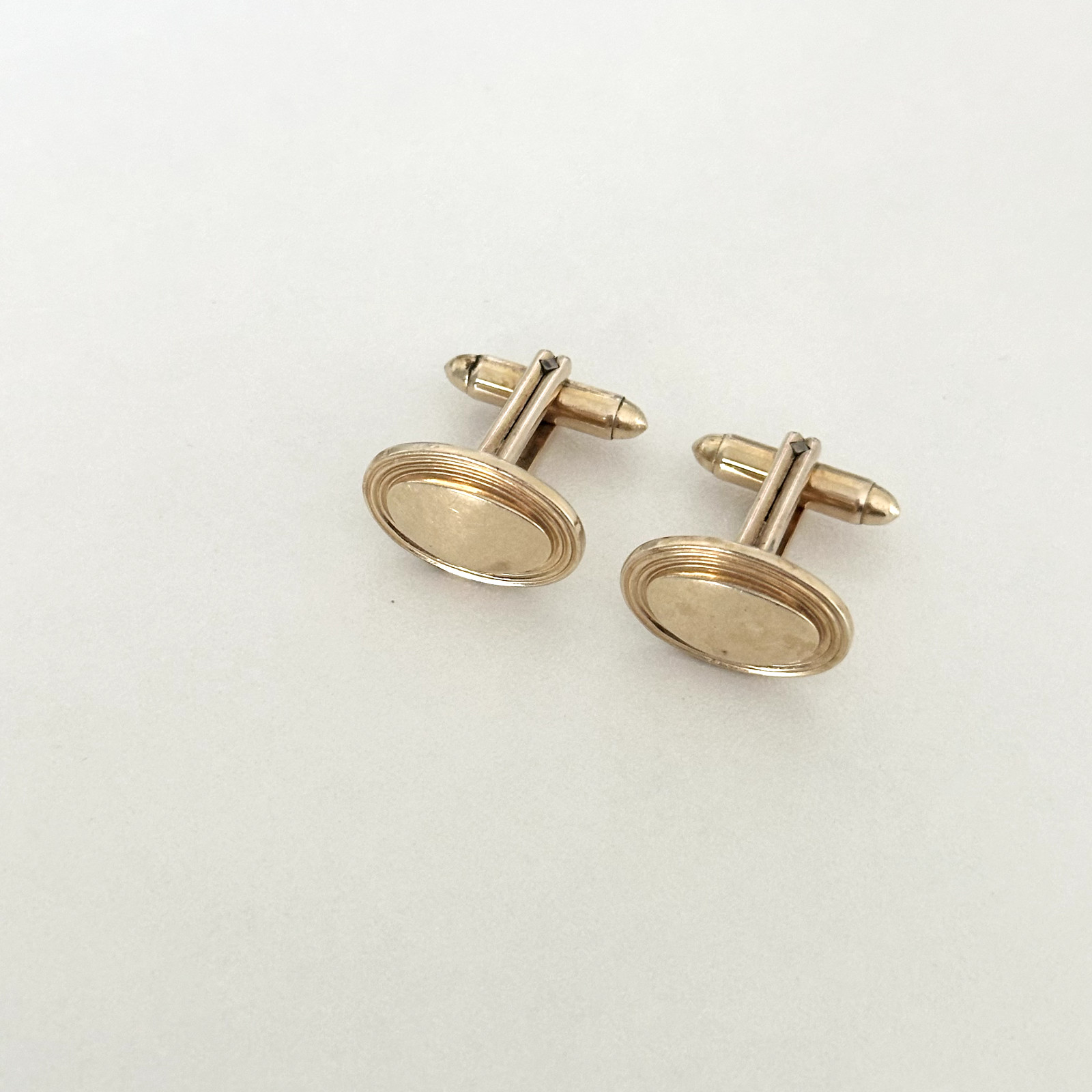 Vintage Hadley USA 12K Yellow Gold Filled Oval Bullet Back Cufflinks