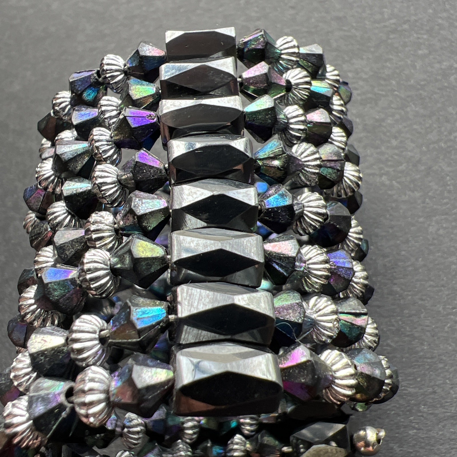 Iridescent Magnetite Wrap Bracelet Purple Blue Silver Tone Vintage Adjustable