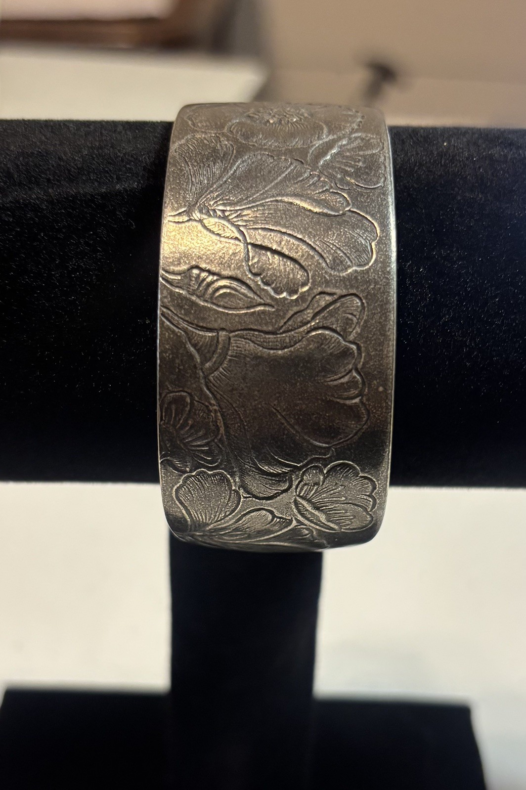 Calvert Salisbury Pewter cuff braclet August Poppy Flower of the Month