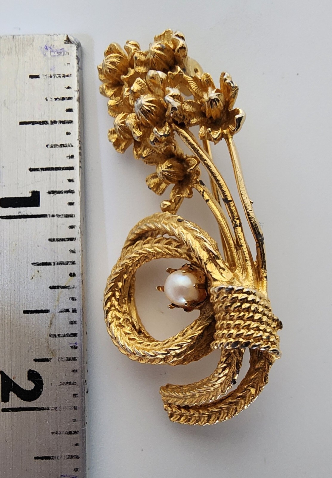 Vintage Gold Tone Brooch Floral Bouquet Prong Set Faux Pearl Pin Romantic Classy