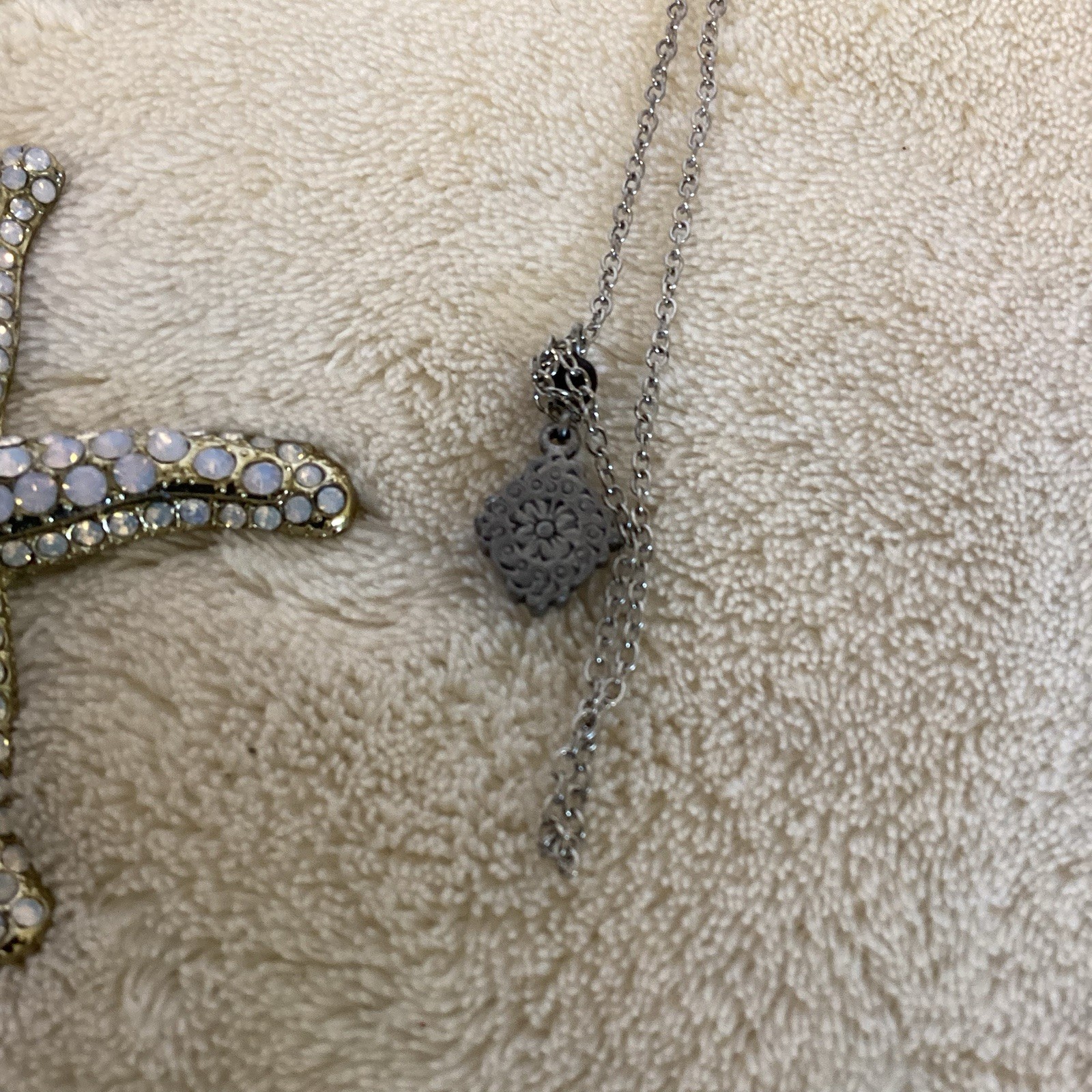 Eclectic Lot Of Costume Jewelry Necklaces, Pendant, Brooch, Ring Bracelet READ