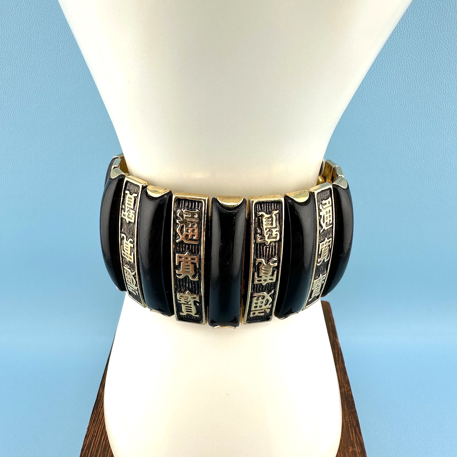 Vintage Bracelet Asian Panel Bar Expandable Stretch Link Gold Tone Black Enamel