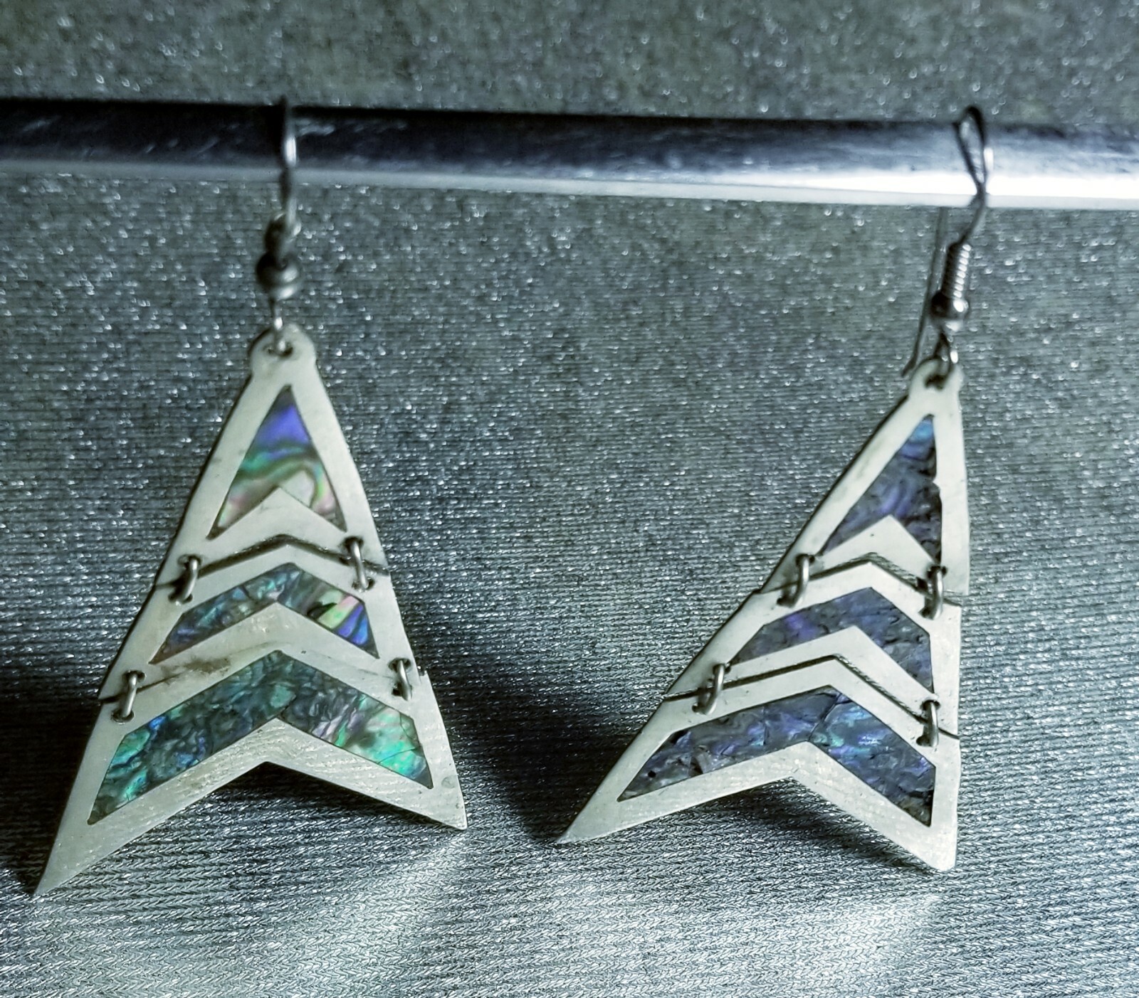 Vintage 80’s New Mexico 3 tiered triangular Silver Earrings Paua Abalone Shell 