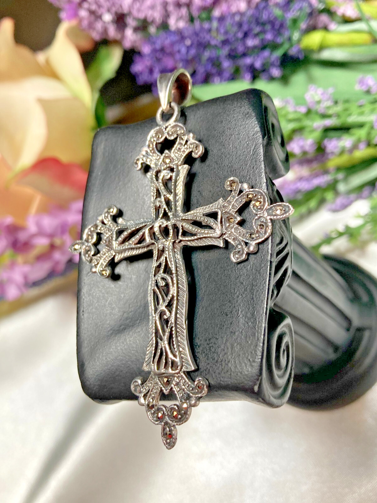 Vintage Filigree Fine 925 Sterling Silver Marcasite Pendant Religious Cross